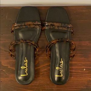Lulu’s tortoise shell strappy sandal